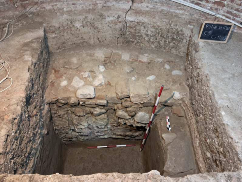 Captură de ecran din 2026-04-24 la 17.09.35